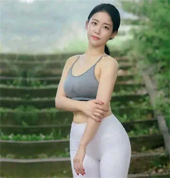 主角叫赵红旗的小说