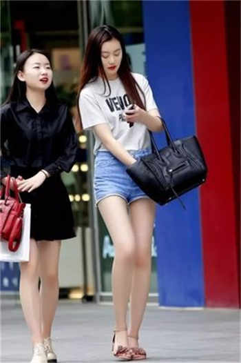 《蛇缠》小说