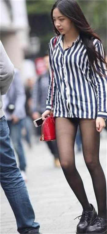 韩婧格打扑克原视频百度云