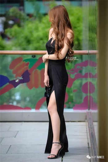 秋霞在戗八妻子免费