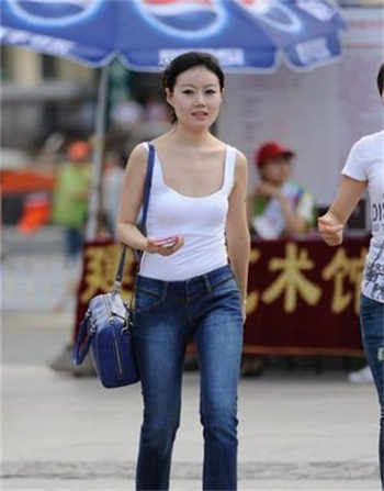 老张林莹莹