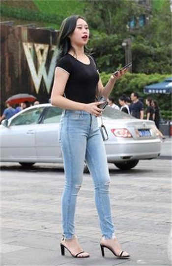 秋霞在戗八妻子免费