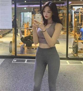 正在播放桃谷绘里香chn