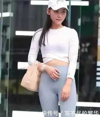 陆家嘴秦瑶生活照