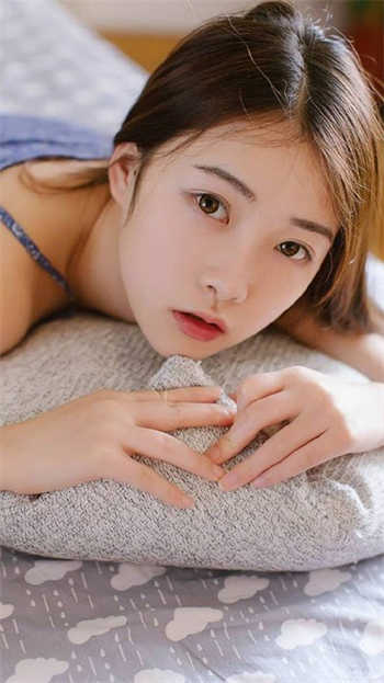 日本寂寞的妻子完整mp4