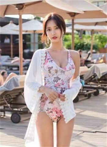 绝色少妇林莜曼