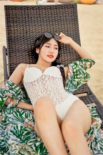 上海陆家嘴女主角秦瑶