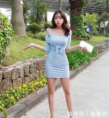义子在老公灵堂前