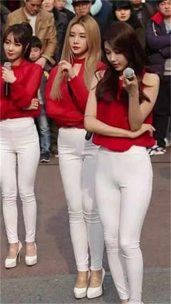穿成魔尊和道尊的亲闺女