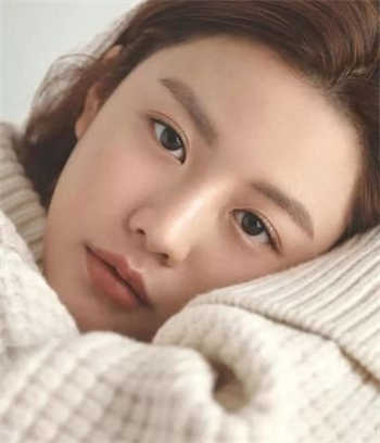 继女的小奶头
