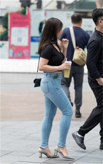 签到系开局母女